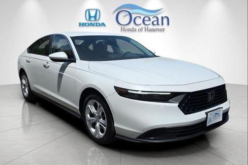 Platinum White Pearl 2025 Honda Accord LX 1.5T