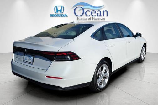 2025 Honda Accord LX 1.5T