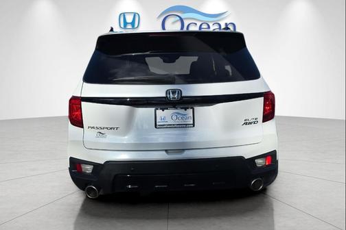 2022 Honda Passport AWD Elite