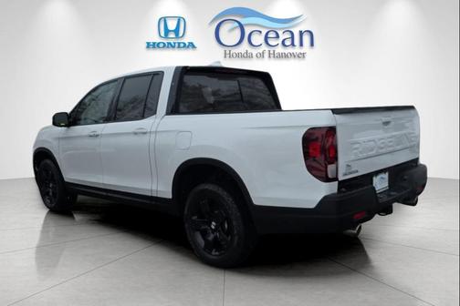 2024 Honda Ridgeline Black