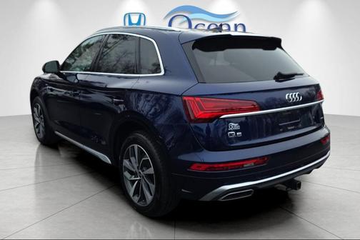 2022 Audi Q5 45 S line Premium Plus