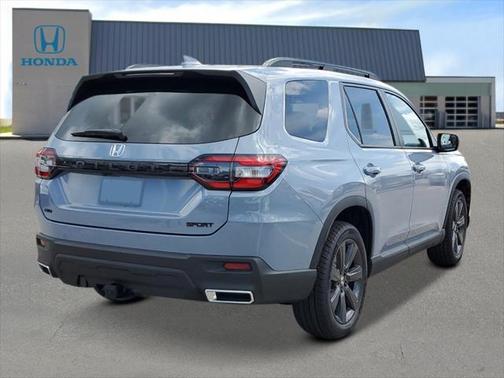 2025 Honda Pilot Sport