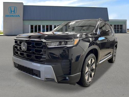 2026 Honda Pilot Touring 8-Passenger