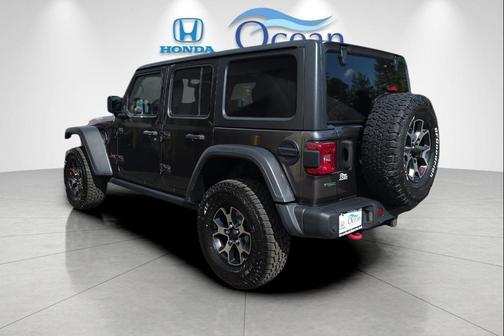 Granite Crystal Metallic Clearcoat 2021 Jeep Wrangler Unlimited Rubicon