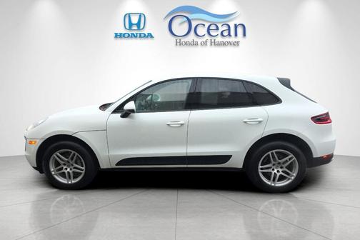 2018 Porsche Macan Base