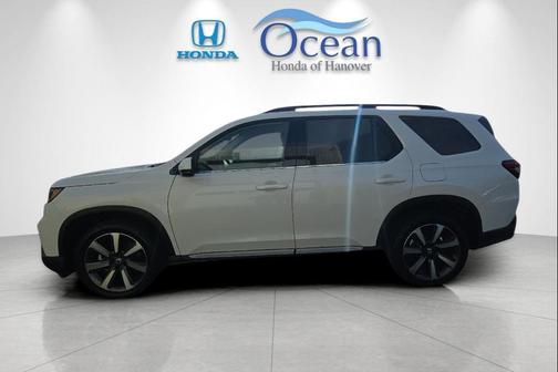 2024 Honda Pilot Touring 8-Passenger