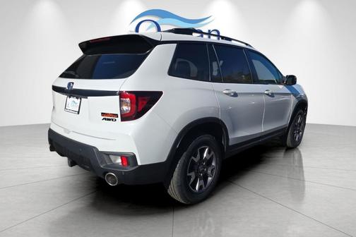 2023 Honda Passport AWD TrailSport