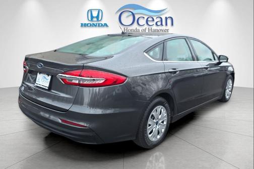 2019 Ford Fusion S