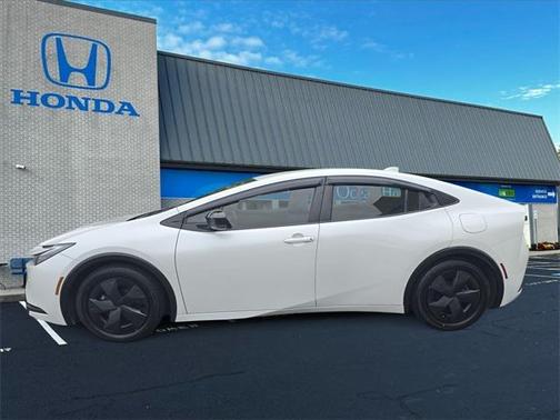 2023 Toyota Prius Prime SE