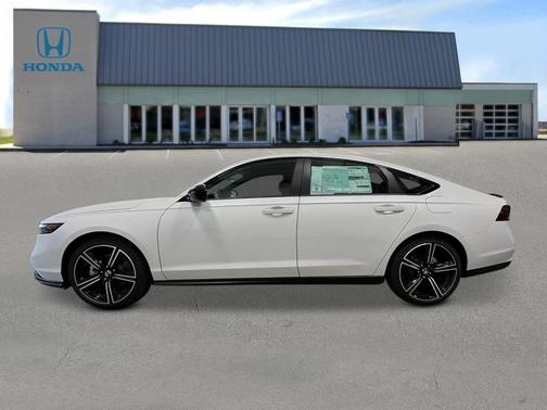 Platinum White Pearl 2026 Honda Accord Hybrid Sport