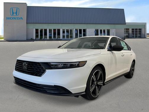 Platinum White Pearl 2026 Honda Accord Hybrid Sport