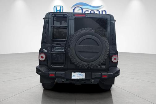 2025 INEOS Grenadier Fieldmaster