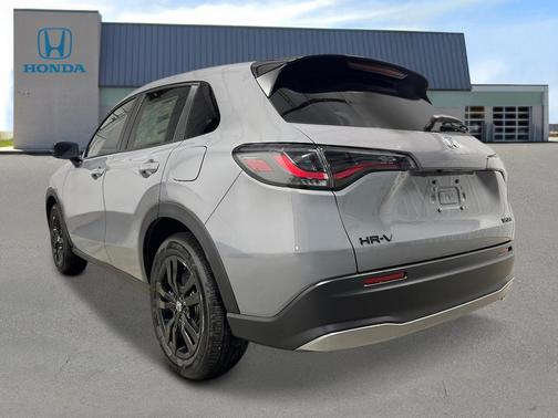 Urban Gray Pearl 2026 Honda HR-V AWD Sport