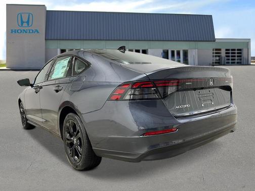 2025 Honda Accord Sport SE 1.5T