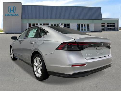 2025 Honda Accord LX 1.5T