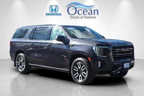 2023 GMC Yukon XL 4WD AT4