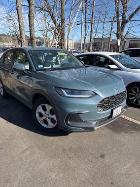 2023 Honda HR-V LX