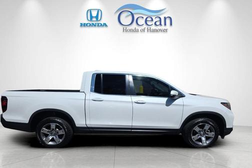 Platinum White Pearl 2024 Honda Ridgeline RTL