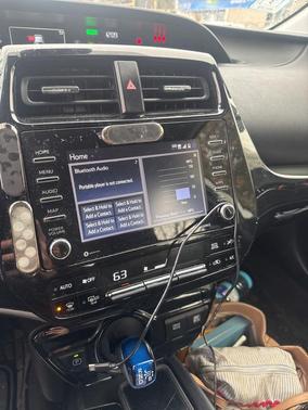 2021 Toyota Prius LE