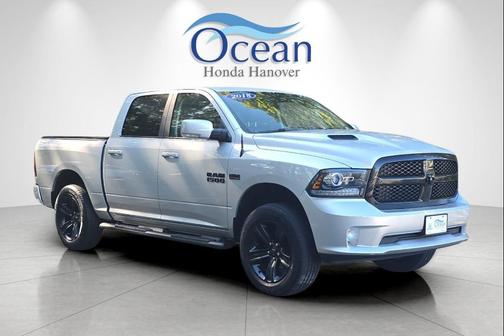 2018 RAM 1500 Night Crew Cab 4x4 5'7' Box