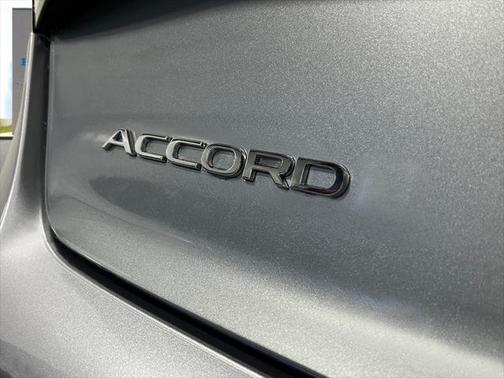 2025 Honda Accord LX 1.5T