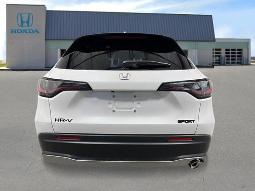 Platinum White Pearl 2026 Honda HR-V AWD Sport