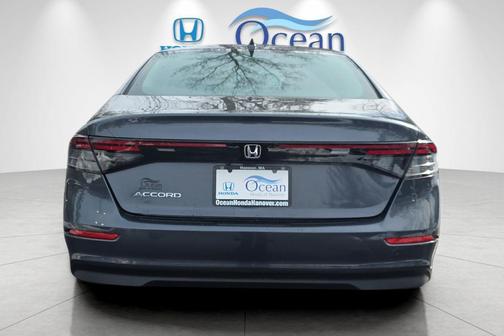 2023 Honda Accord LX 1.5T