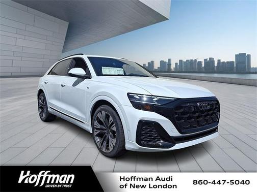 2025 Audi Q8 55 Premium Plus