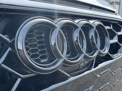 Arkona White 2024 Audi S4 Premium Plus TFSI quattro Tiptronic