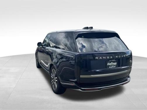 Blue 2023 Land Rover Range Rover P400 SE