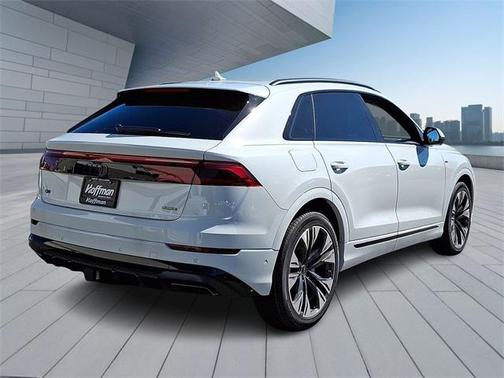 2026 Audi Q8 55 Premium Plus