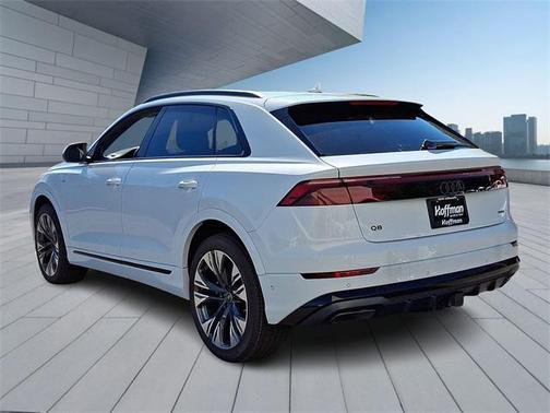 2026 Audi Q8 55 Premium Plus