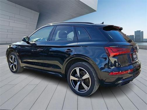 2023 Audi Q5 45 S line Premium Plus