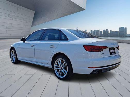 2017 Audi A4 Season of Audi Premium