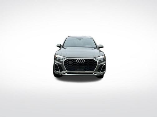 Chronos Gray Metallic 2023 Audi Q5 45 S line Premium