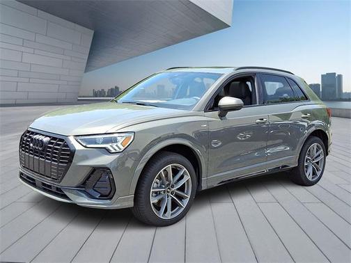 2025 Audi Q3 Premium 45 TFSI S line quattro Tiptronic