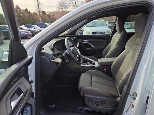 2025 Audi Q5 Premium Plus TFSI quattro S tronic