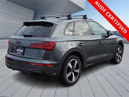 2023 Audi Q5 45 S line Premium Plus