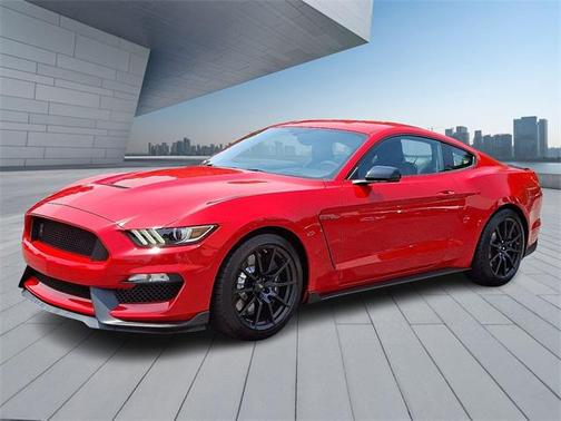 2017 Ford Shelby GT350 Base