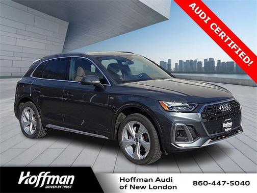 2023 Audi Q5 45 S line Premium Plus