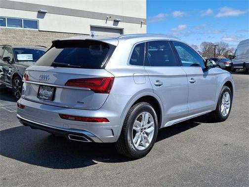 2022 Audi Q5 45 S line Premium