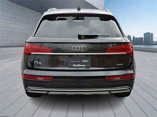 2023 Audi Q5 40 Premium