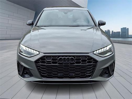 2023 Audi A4 45 S line Premium Plus