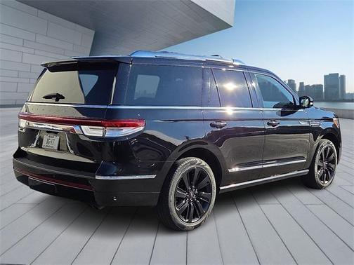 2024 Lincoln Navigator Reserve