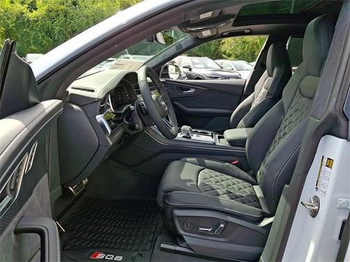 2026 Audi SQ8 4.0T Prestige
