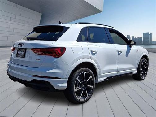 2025 Audi Q3 45 S line Premium Plus