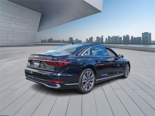2022 Audi A8 L 55 TFSI quattro Tiptronic