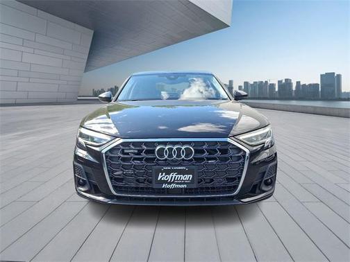 2022 Audi A8 L 55 TFSI quattro Tiptronic