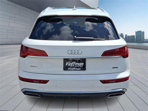 2023 Audi Q5 45 S line Premium Plus