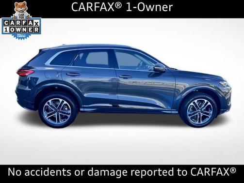 2025 Audi Q5 Premium TFSI quattro S tronic